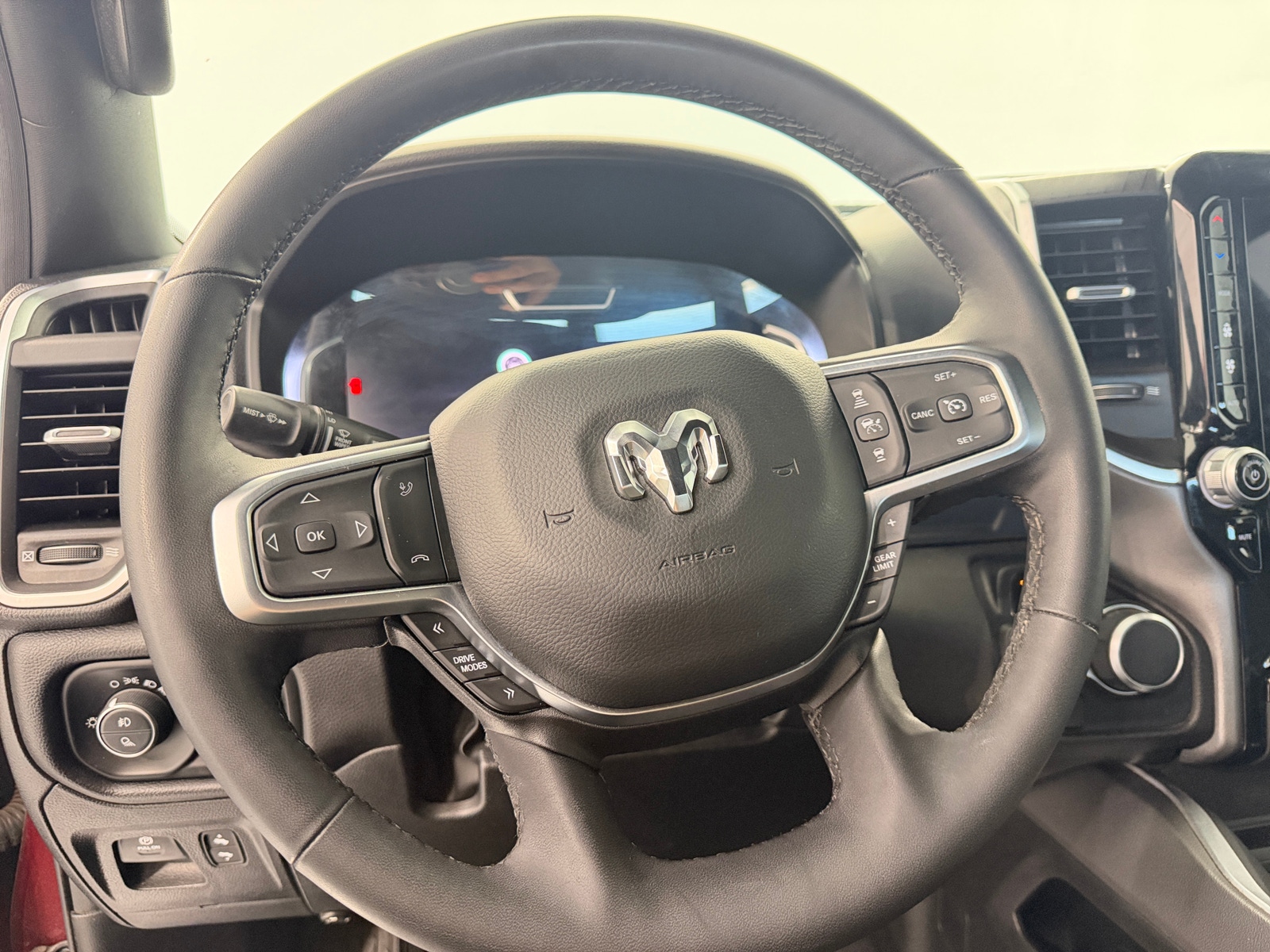 Thumbnail: 2025 RAM 1500 - 5
