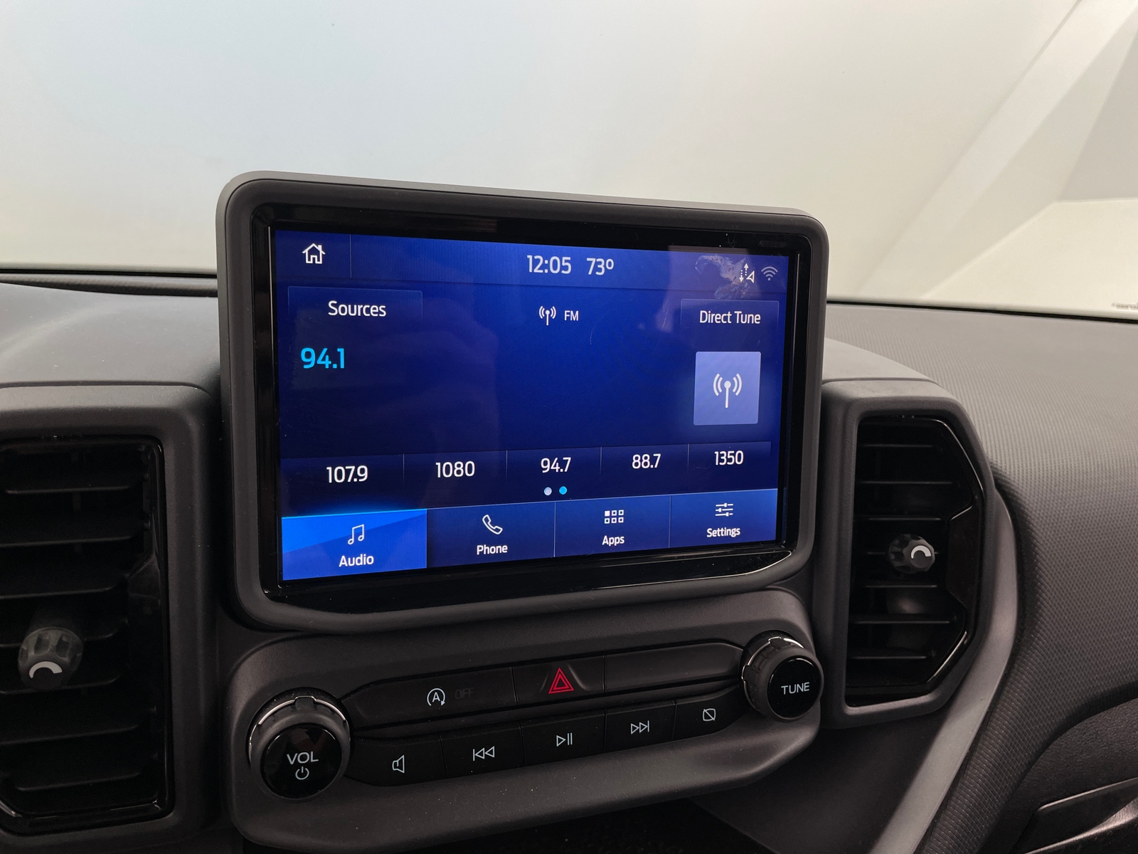 Thumbnail: 2021 Ford Bronco Sport - 4