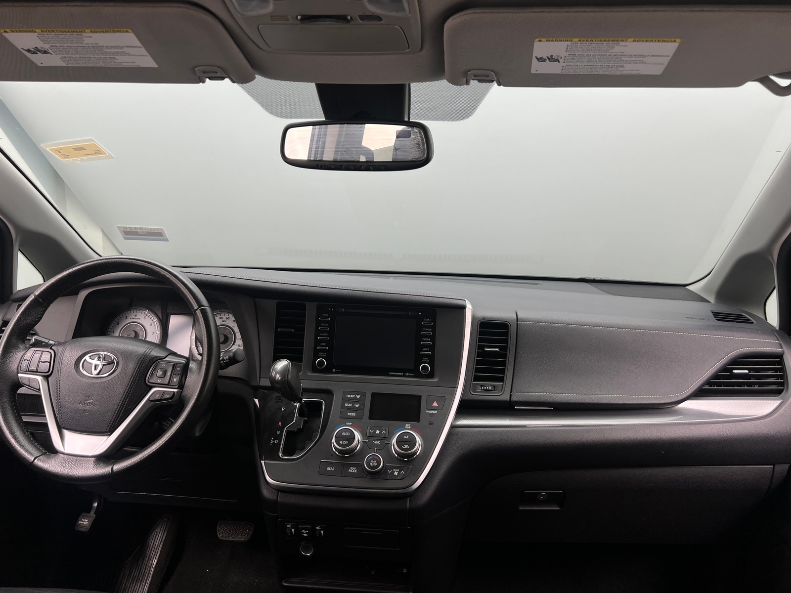 Thumbnail: 2019 Toyota Sienna - 2