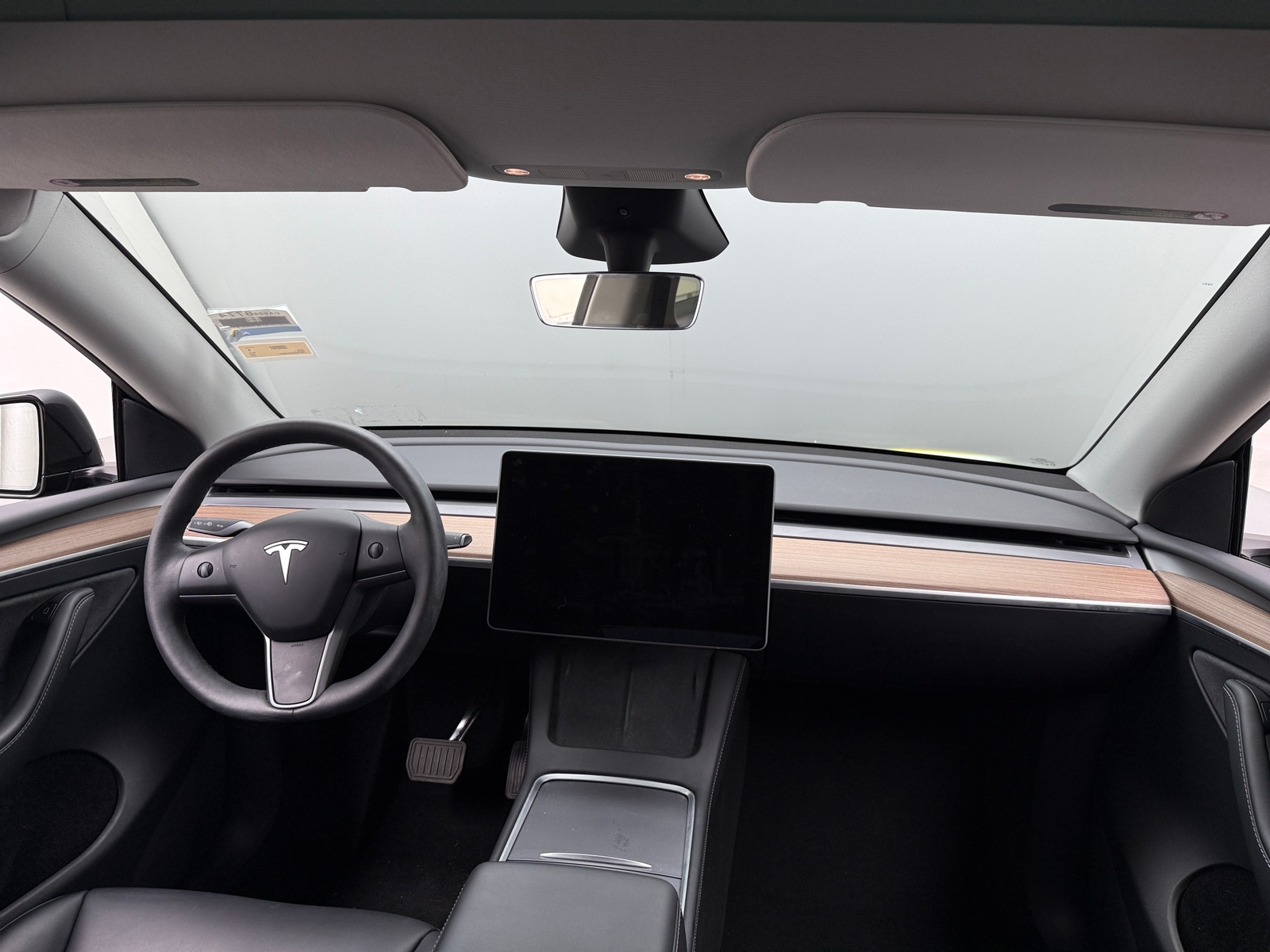 Thumbnail: 2025 Tesla Model Y - 2