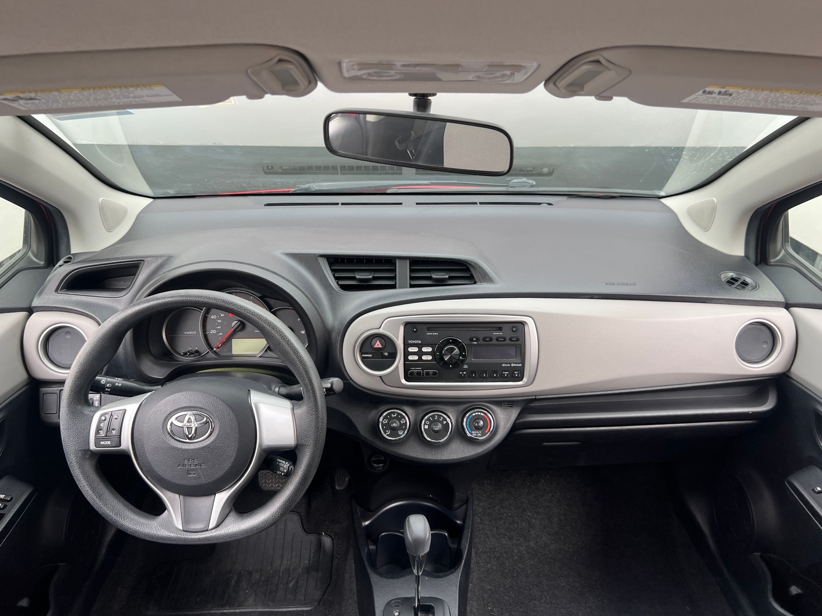 Thumbnail: 2012 Toyota Yaris - 3