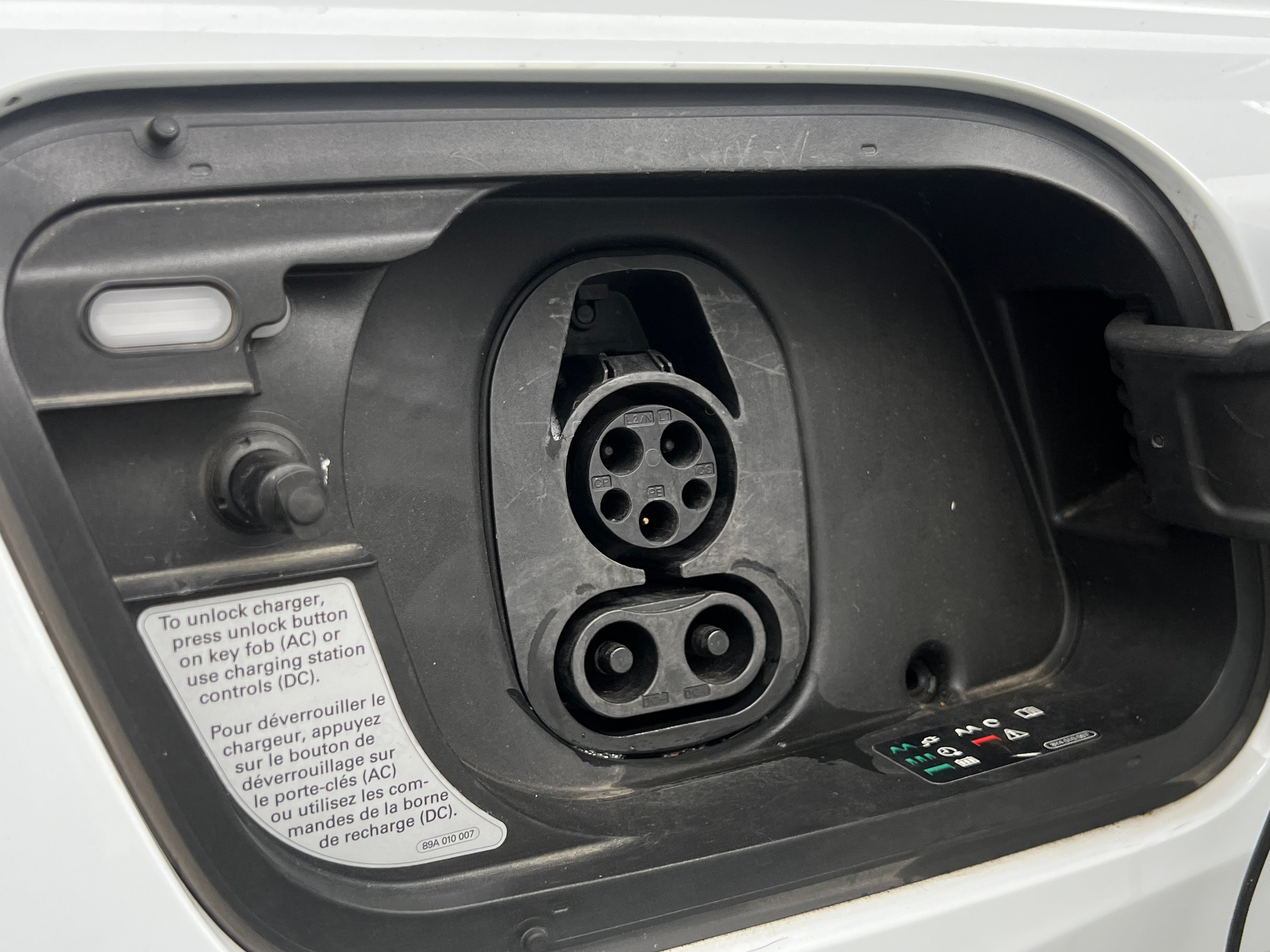 Used 2022 Audi Q4 e-tron Premium Plus with VIN WA1H2BFZ4NP015625 for sale in Oak Creek, WI