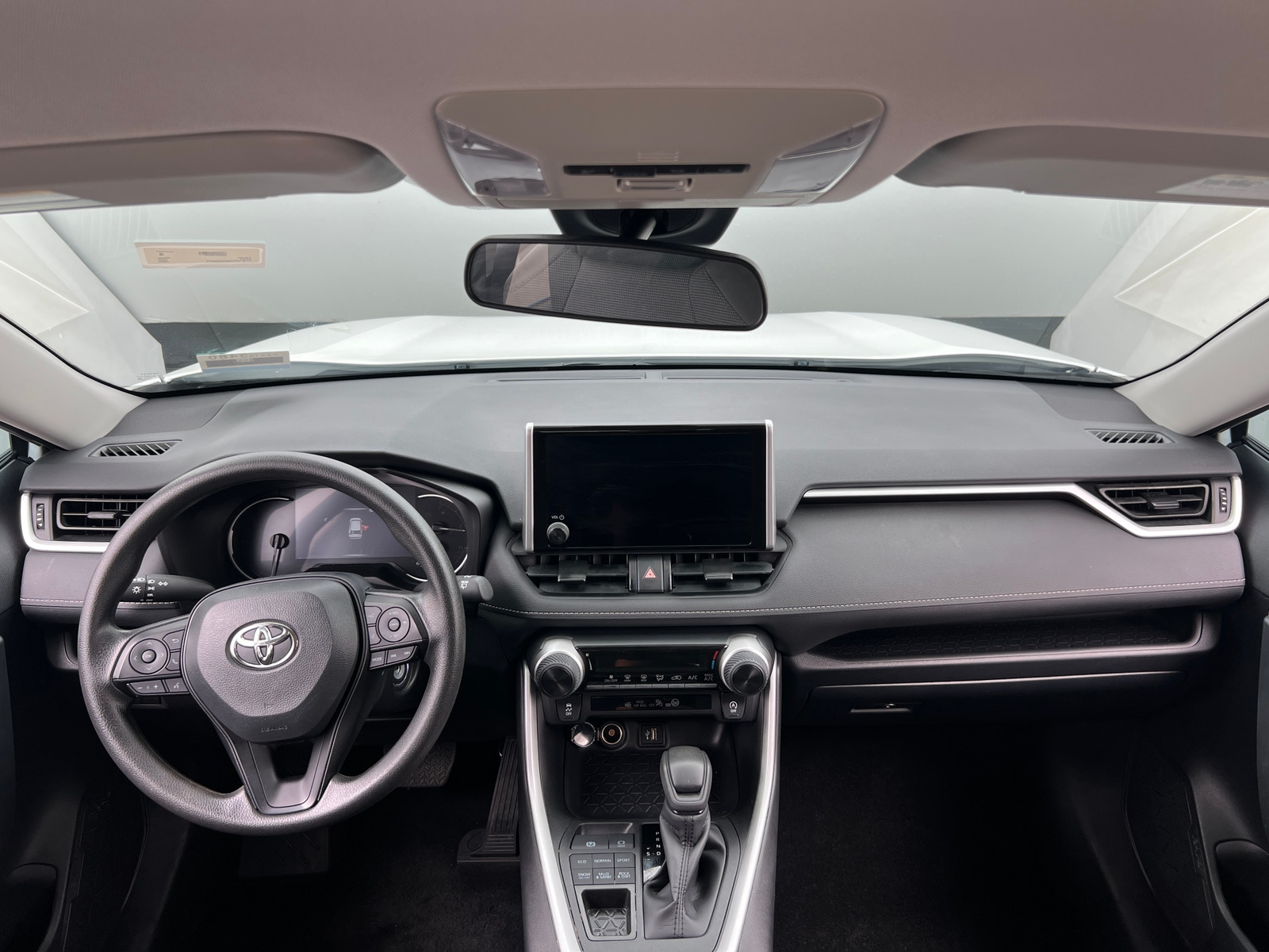 Thumbnail: 2025 Toyota RAV4 - 3