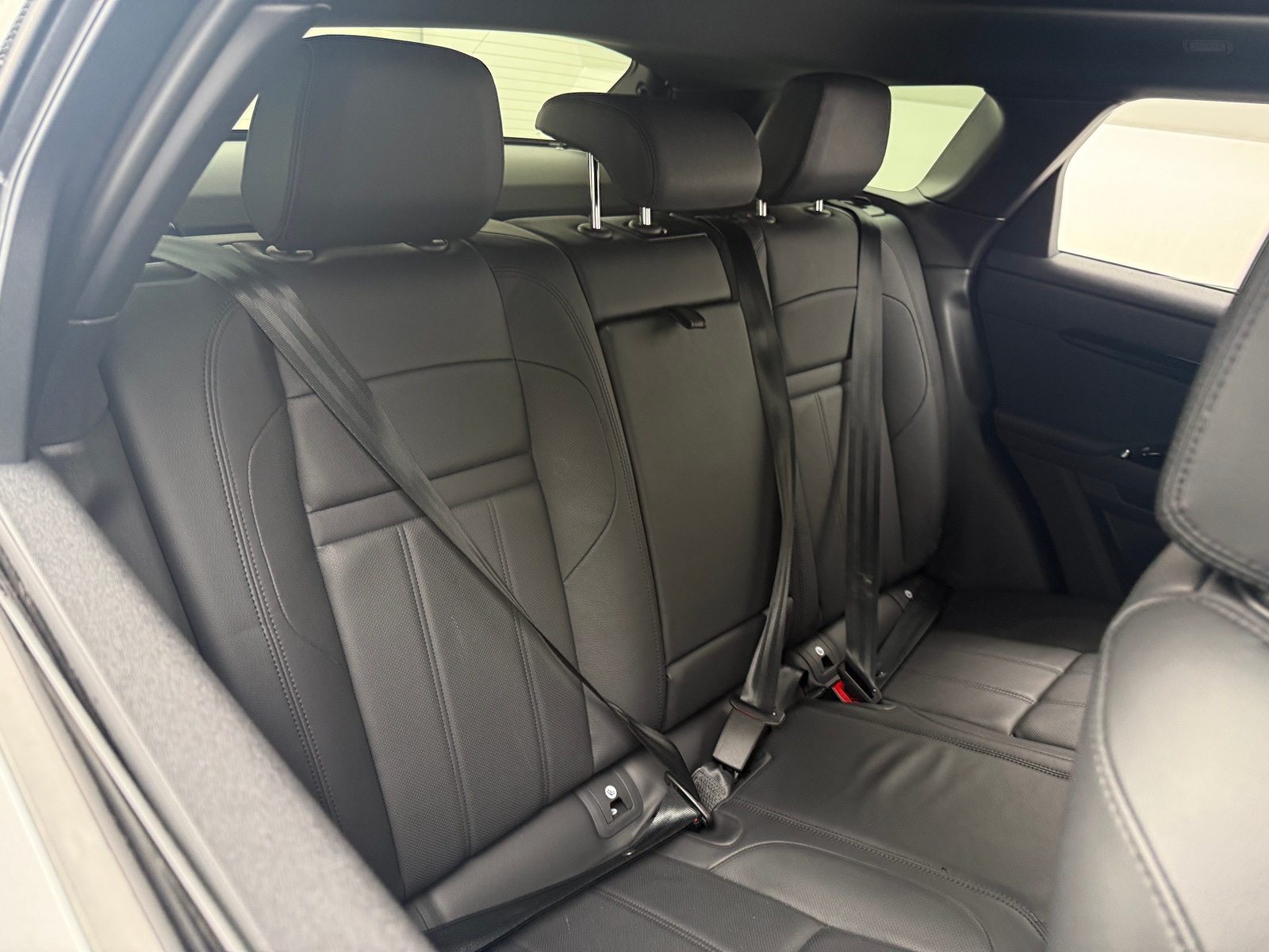 Thumbnail: 2026 Land Rover Range Rover Evoque - 5