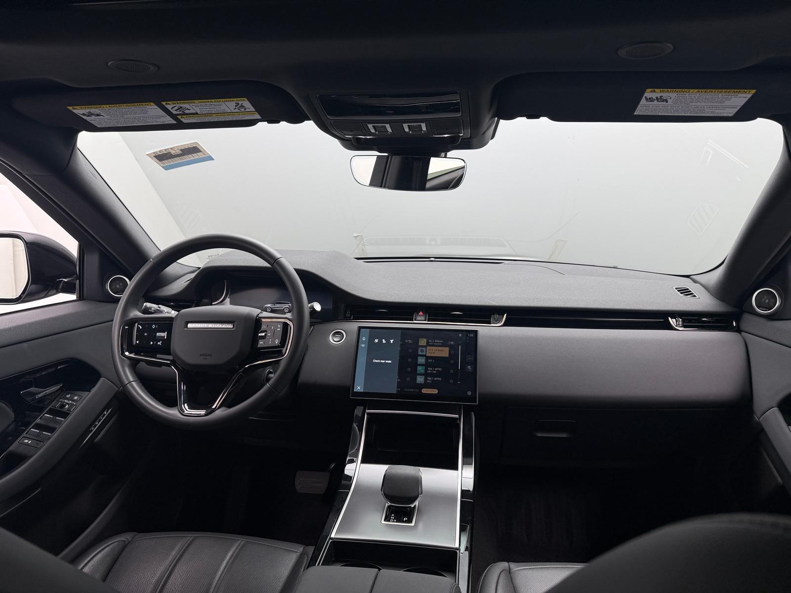 Thumbnail: 2026 Land Rover Range Rover Evoque - 2