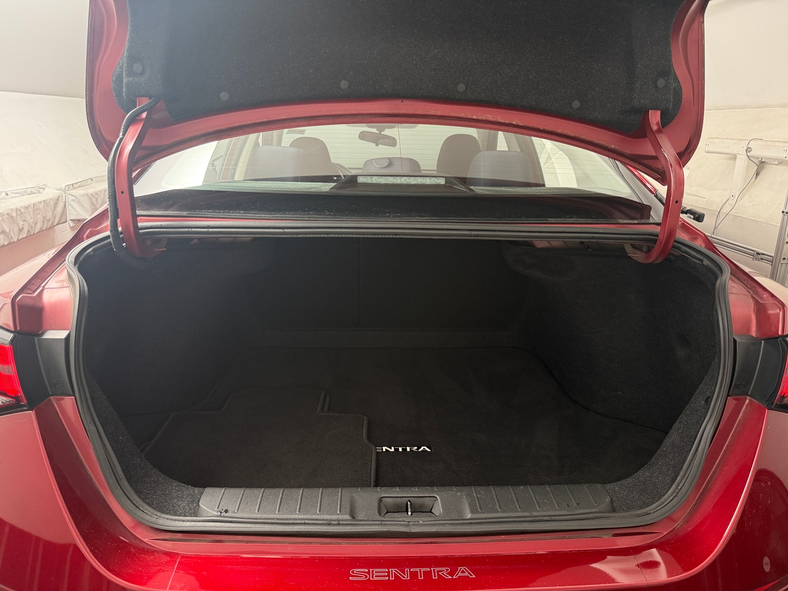 Thumbnail: 2021 Nissan Sentra - 7