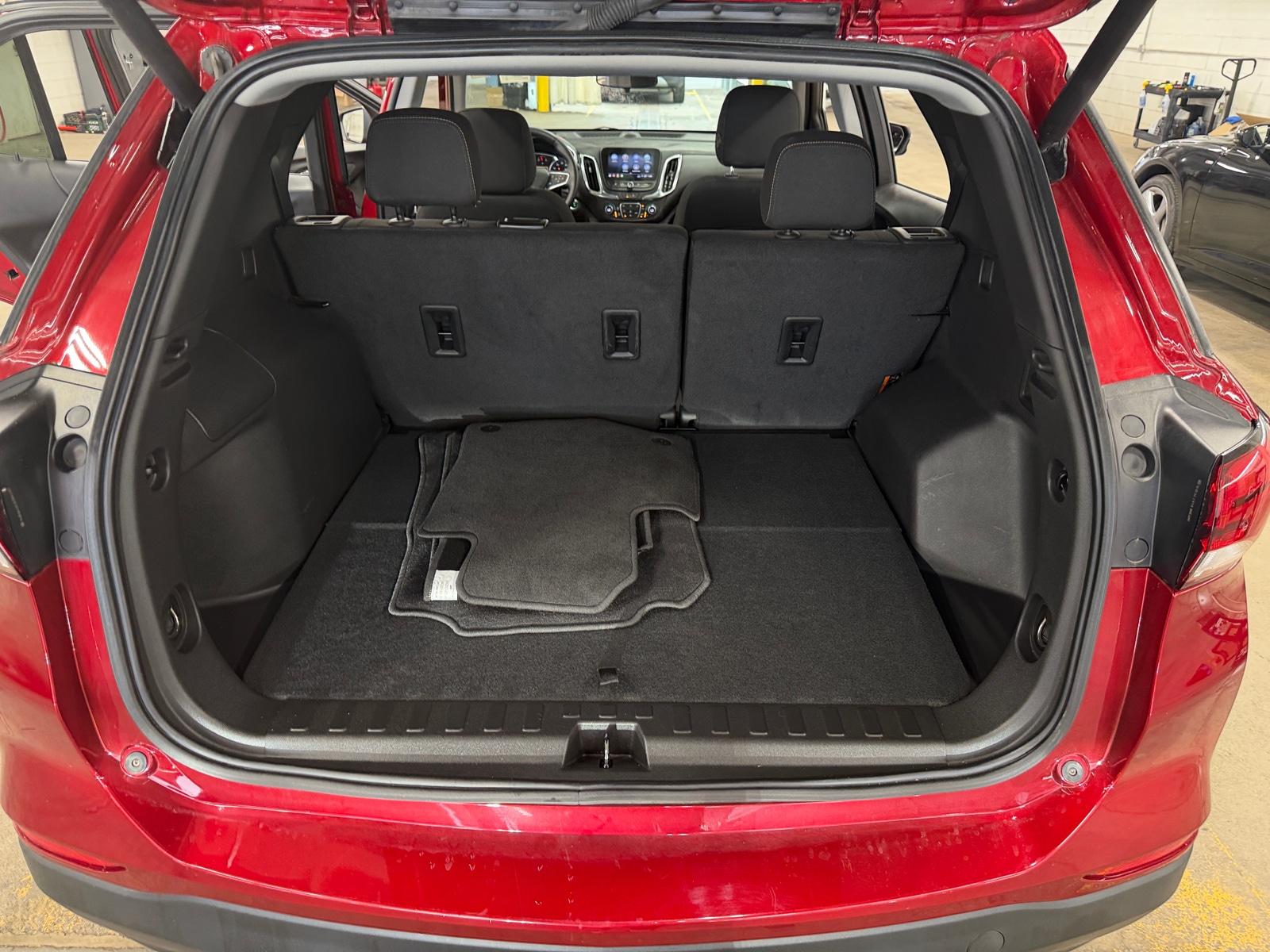 Thumbnail: 2024 Chevrolet Equinox - 7