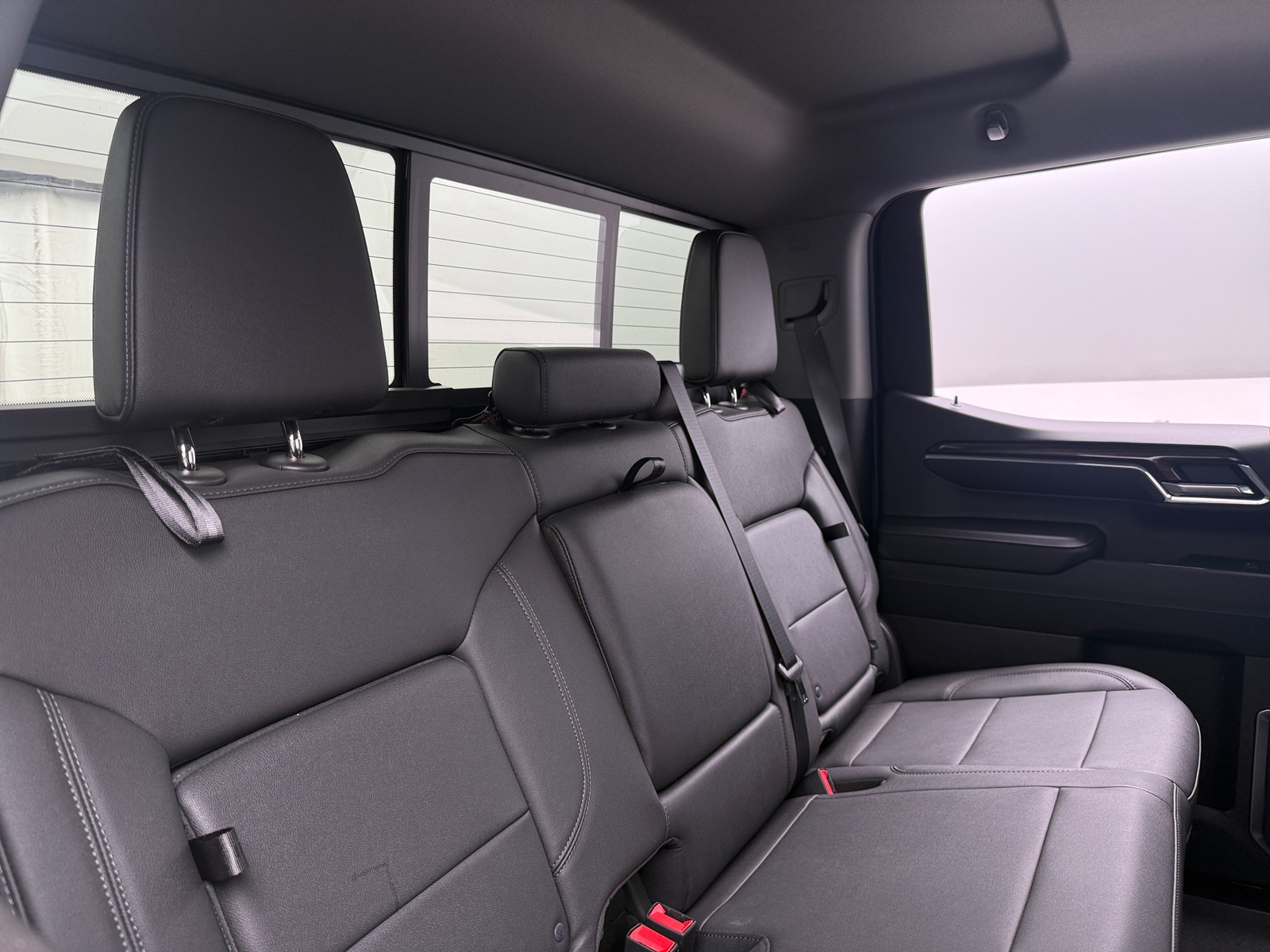 Thumbnail: 2023 Chevrolet Silverado 1500 - 6