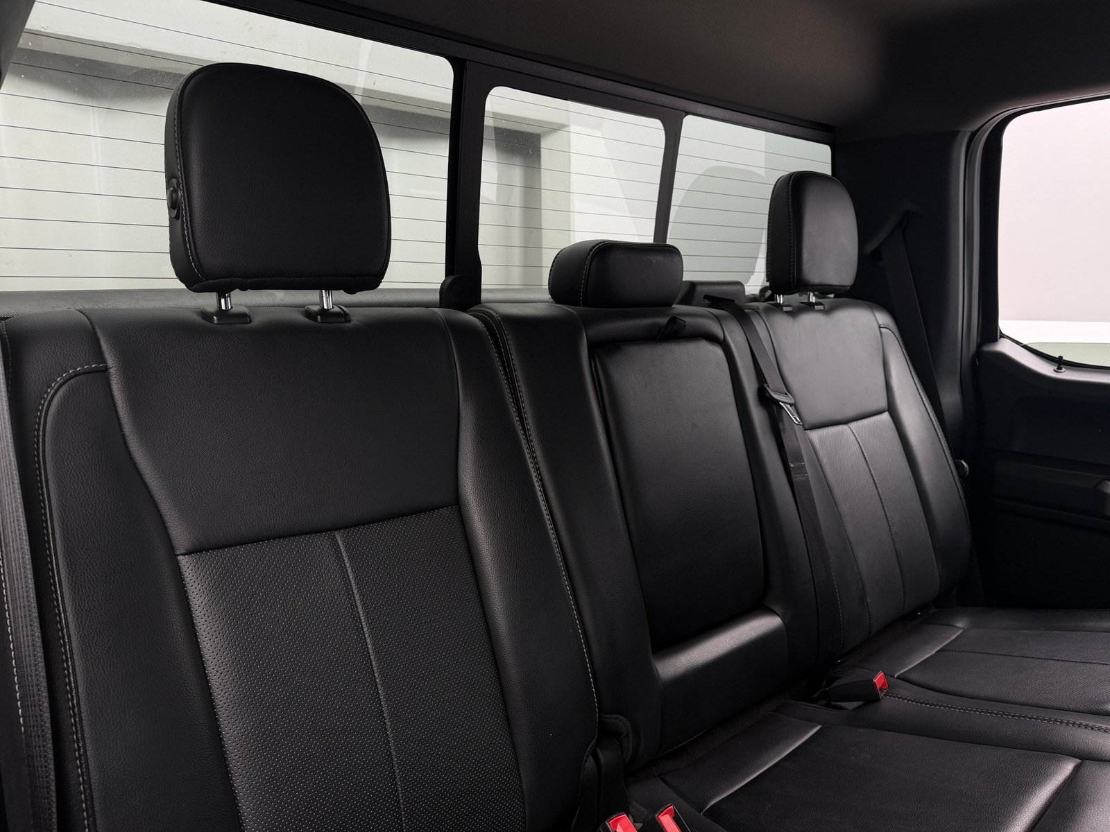 Thumbnail: 2019 Ford Econoline - 5
