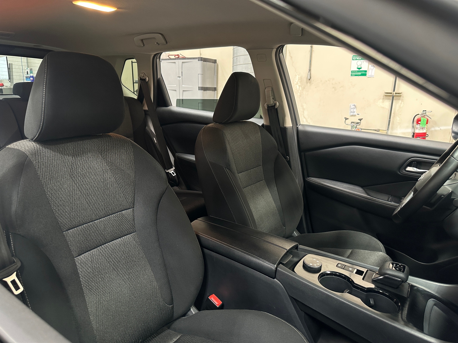 Thumbnail: 2025 Nissan Rogue - 2
