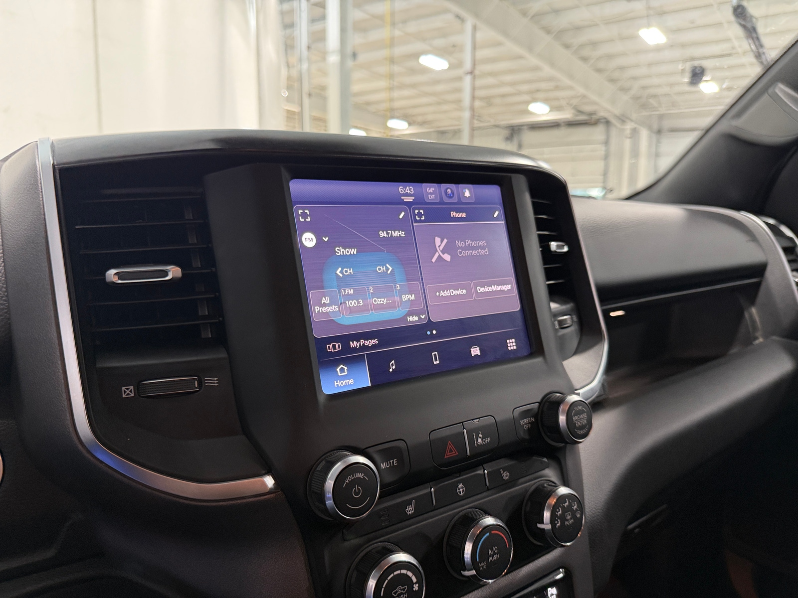 Thumbnail: 2024 RAM 1500 - 4