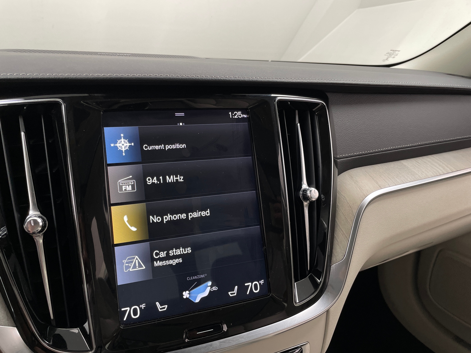 Thumbnail: 2019 Volvo S60 - 3