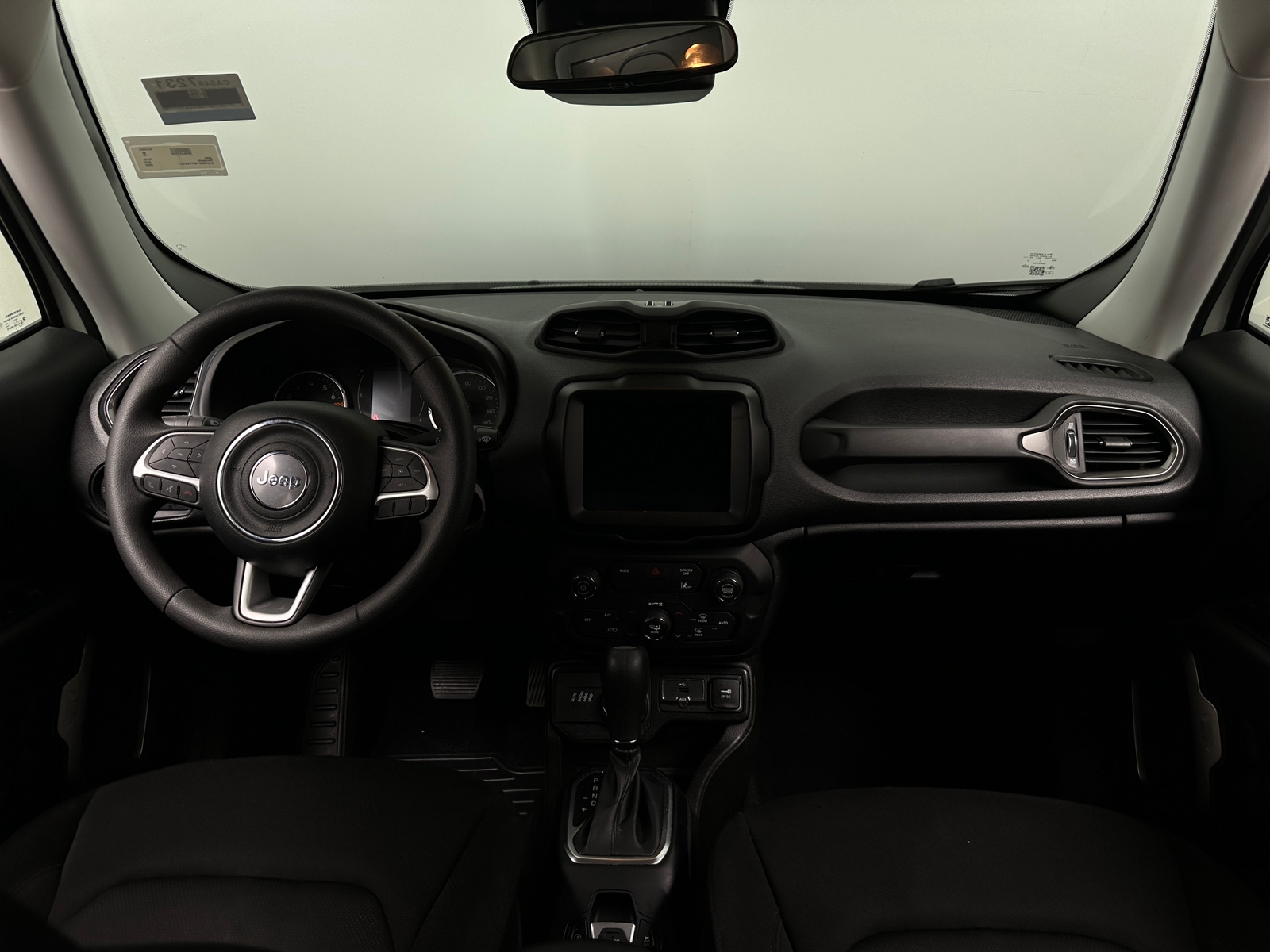 Thumbnail: 2023 Jeep Renegade - 3