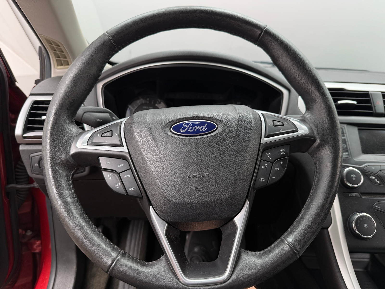 Thumbnail: 2014 Ford Fusion - 5