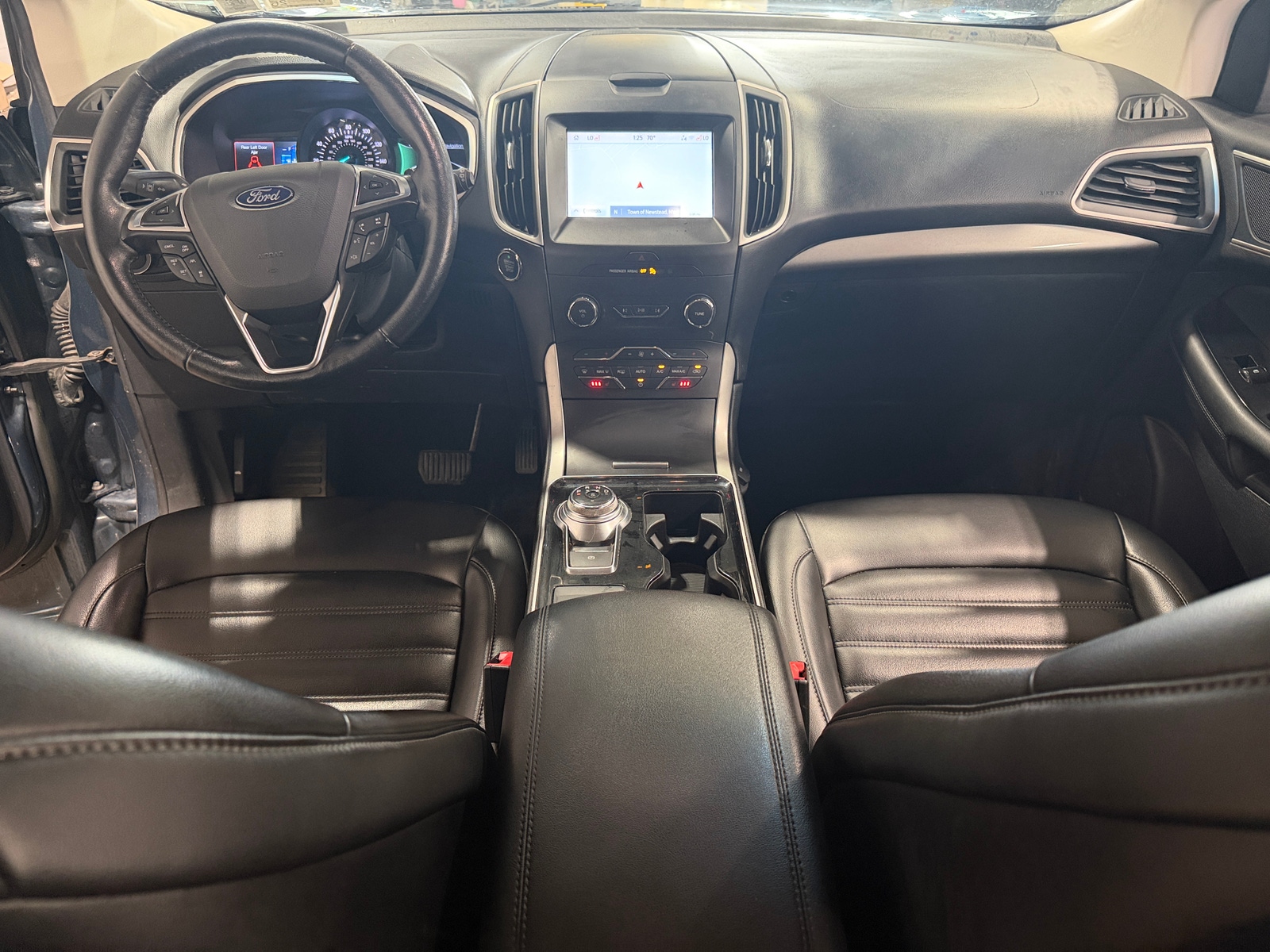 Thumbnail: 2019 Ford Edge - 2
