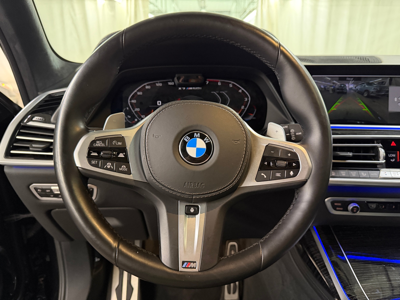 Thumbnail: 2021 BMW X7 - 4