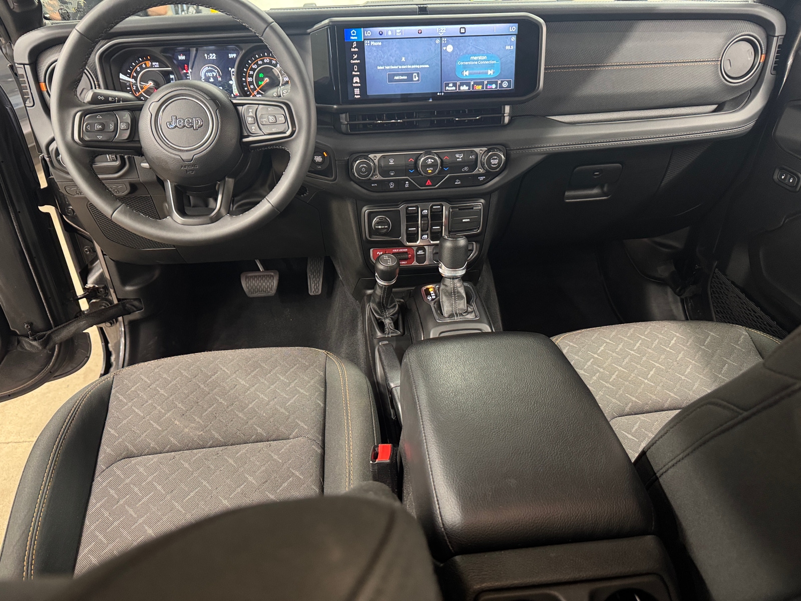 Thumbnail: 2026 Jeep Gladiator - 3