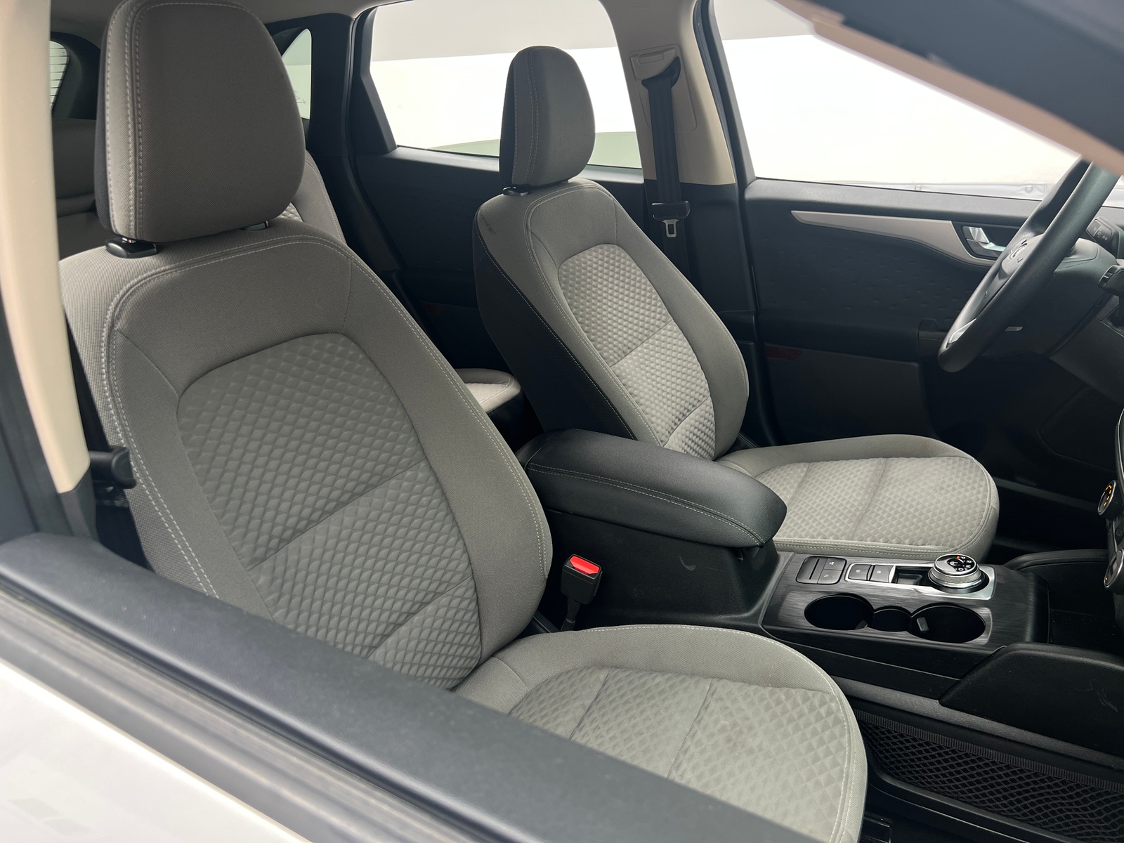 Thumbnail: 2020 Ford Escape - 2