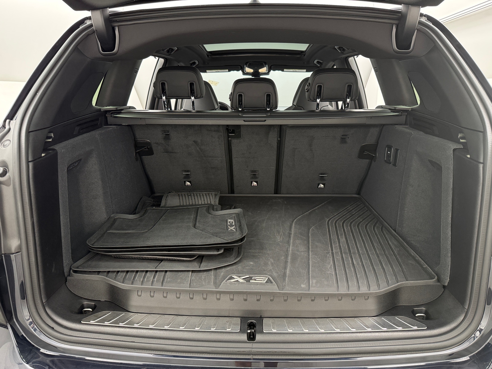 Thumbnail: 2024 BMW X3 - 6
