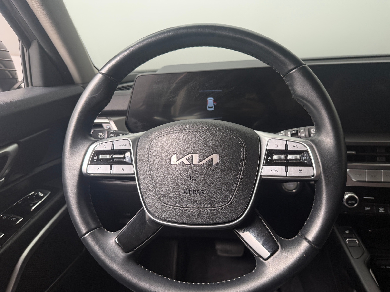 Thumbnail: 2025 Kia Telluride - 4