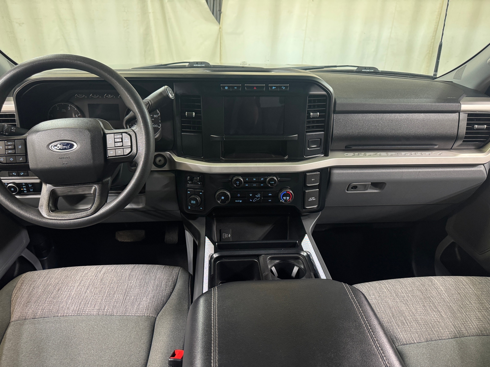 Thumbnail: 2024 Ford Econoline - 3