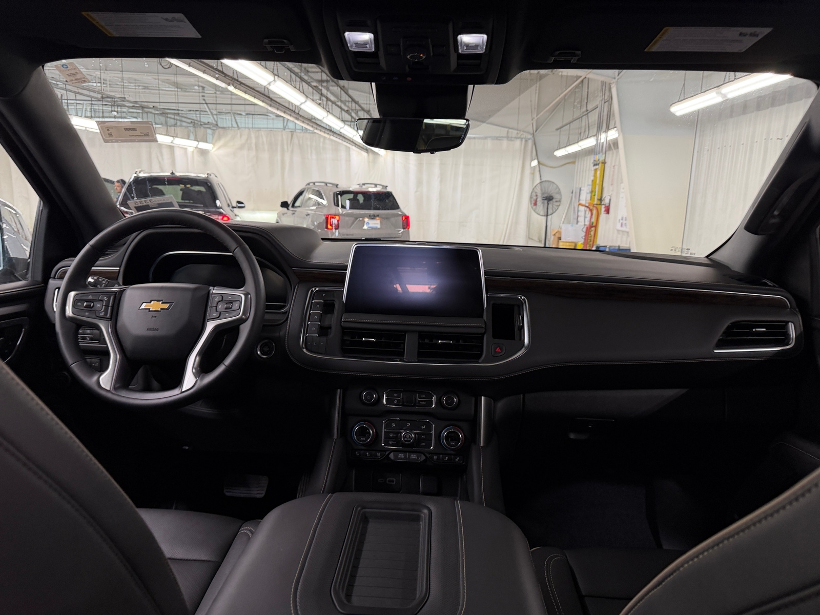 Thumbnail: 2023 Chevrolet Tahoe - 2