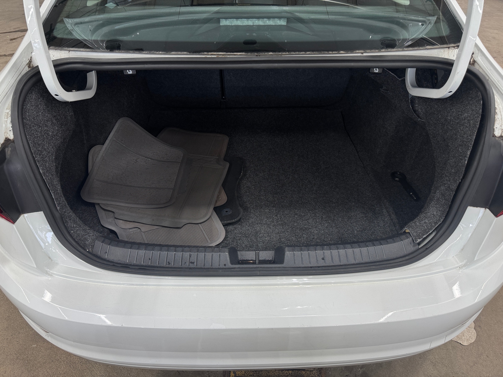 Thumbnail: 2019 Volkswagen Jetta - 7