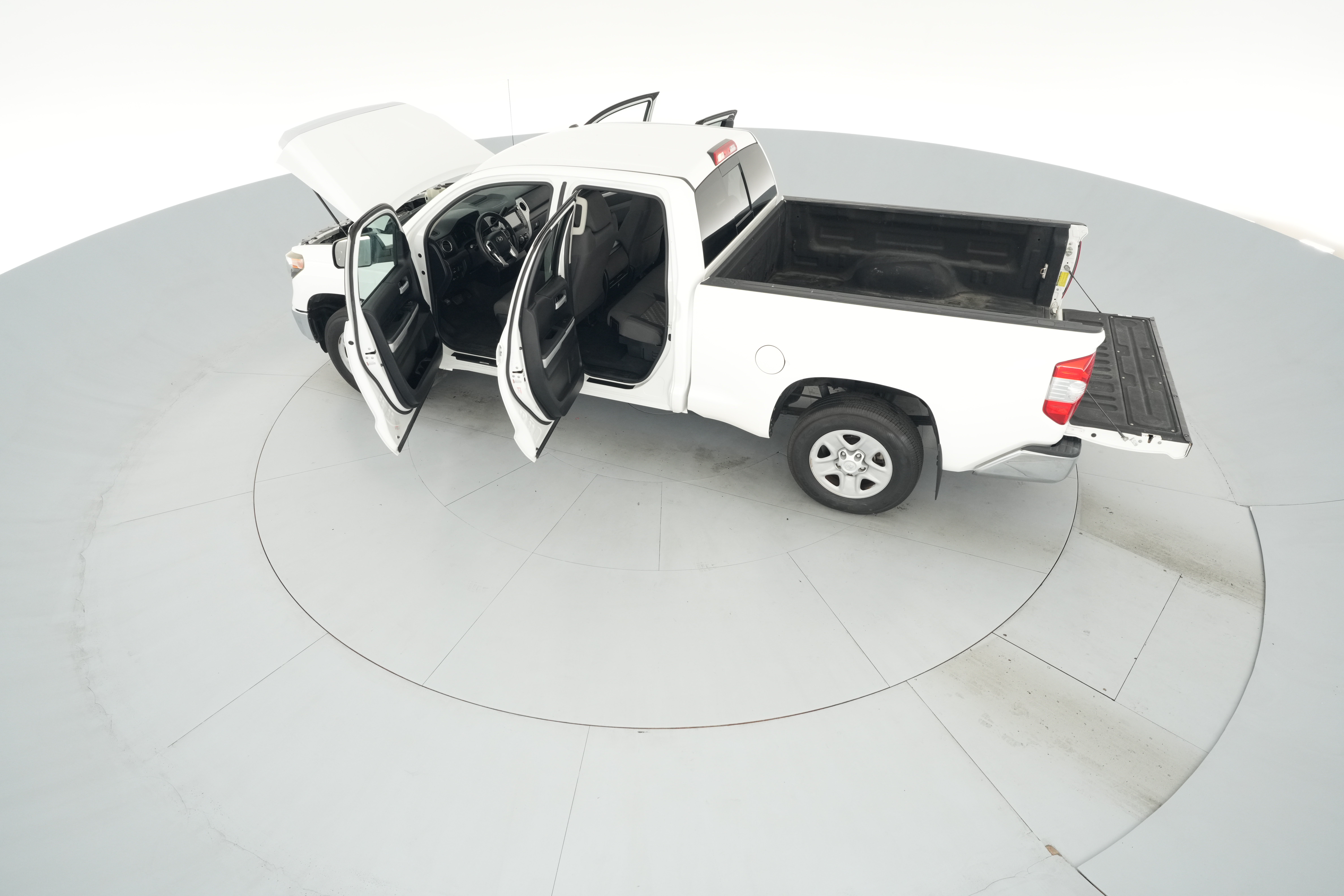 2018 Toyota Tundra SR5 - Photo 41
