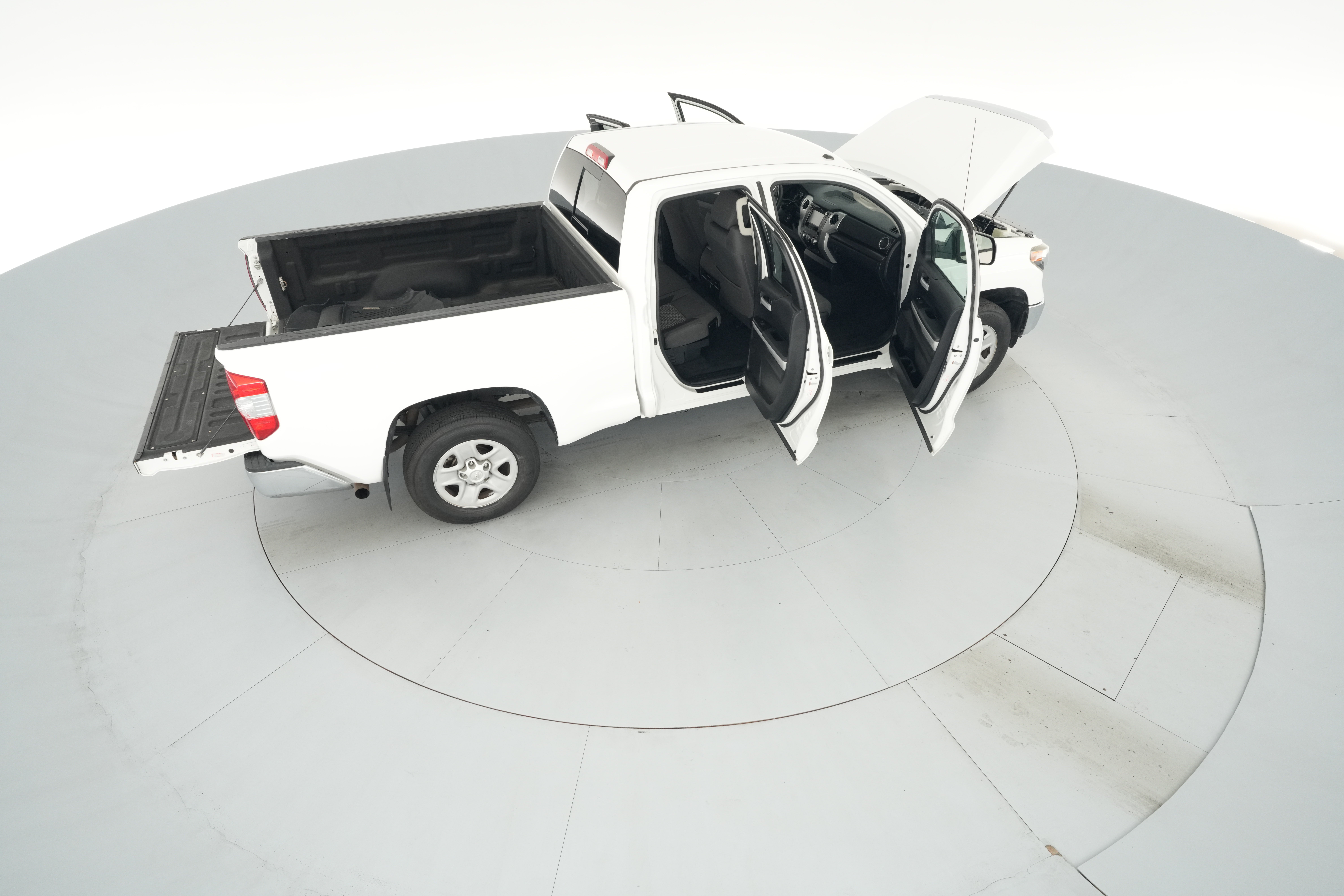 2018 Toyota Tundra SR5 - Photo 47