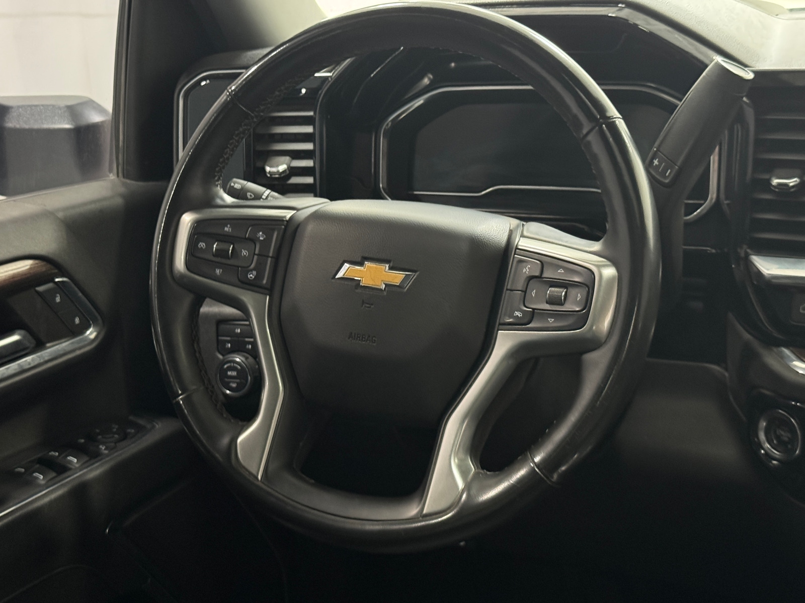 Thumbnail: 2024 Chevrolet Silverado 2500 - 5