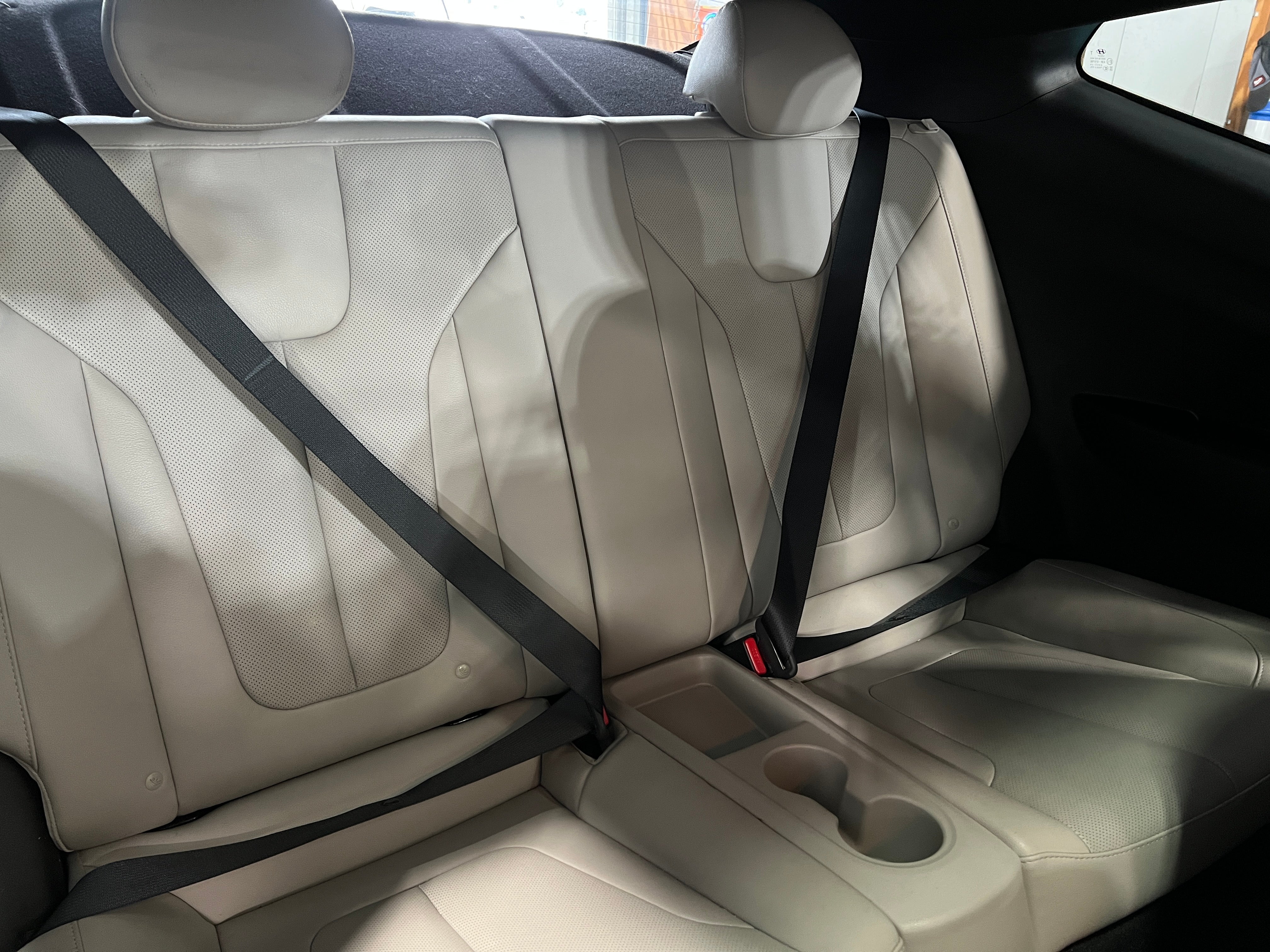 2020 Hyundai Veloster