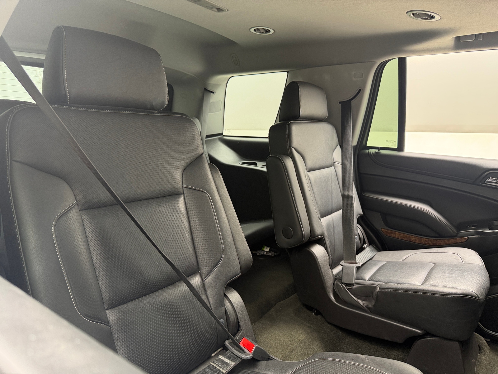Thumbnail: 2018 Chevrolet Tahoe - 5