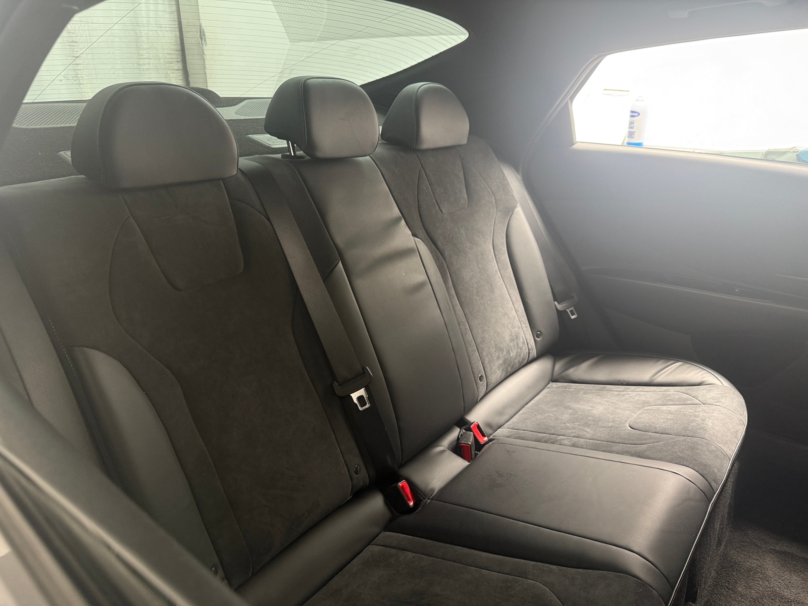 Thumbnail: 2022 Hyundai Elantra - 5