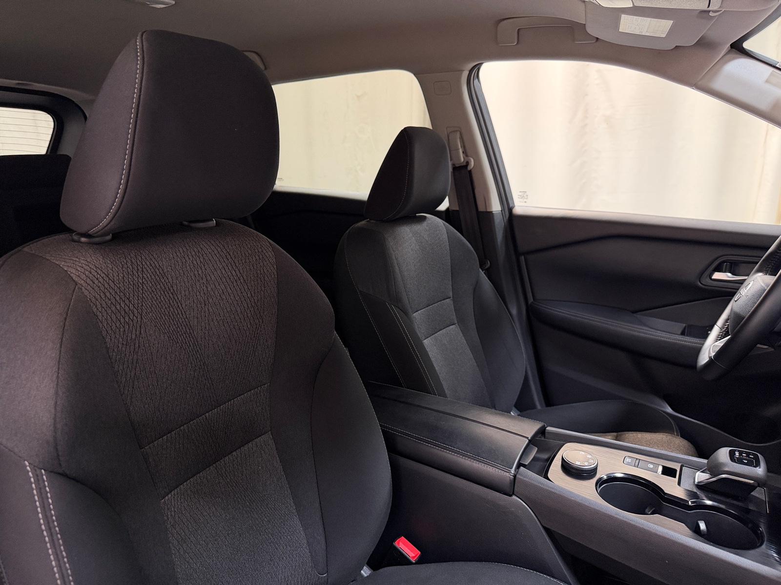 Thumbnail: 2025 Nissan Rogue - 2