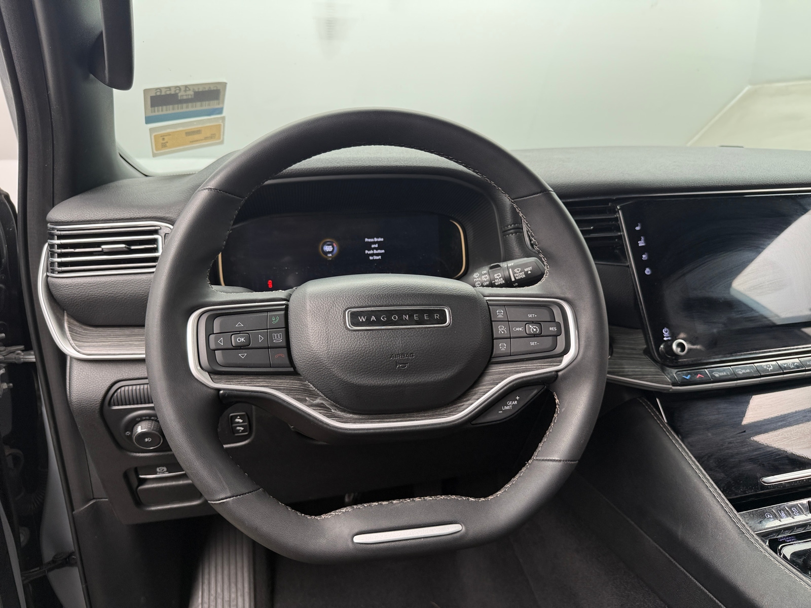 Thumbnail: 2023 Jeep Wagoneer - 4