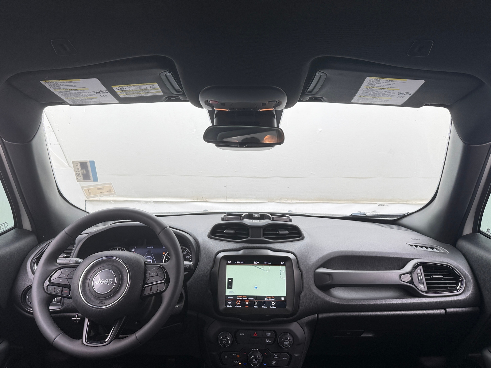 Thumbnail: 2022 Jeep Renegade - 3