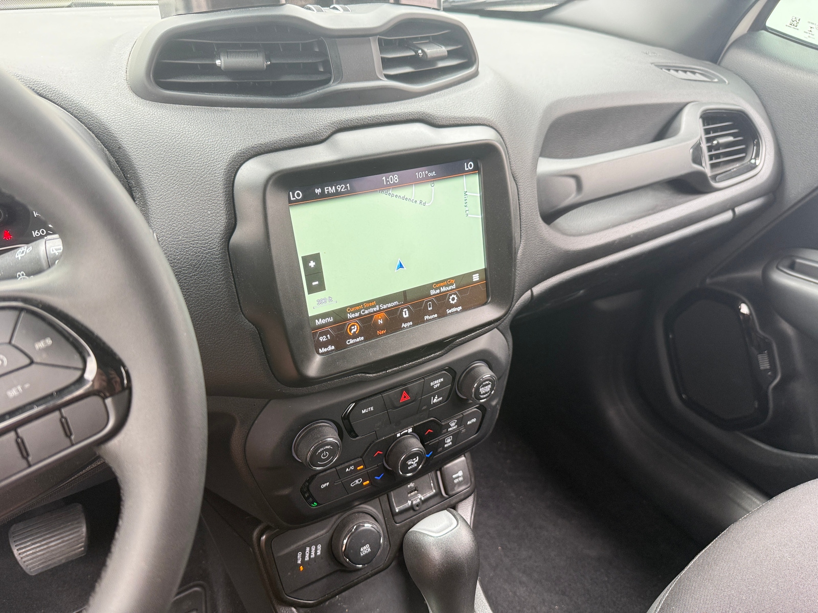 Thumbnail: 2022 Jeep Renegade - 4