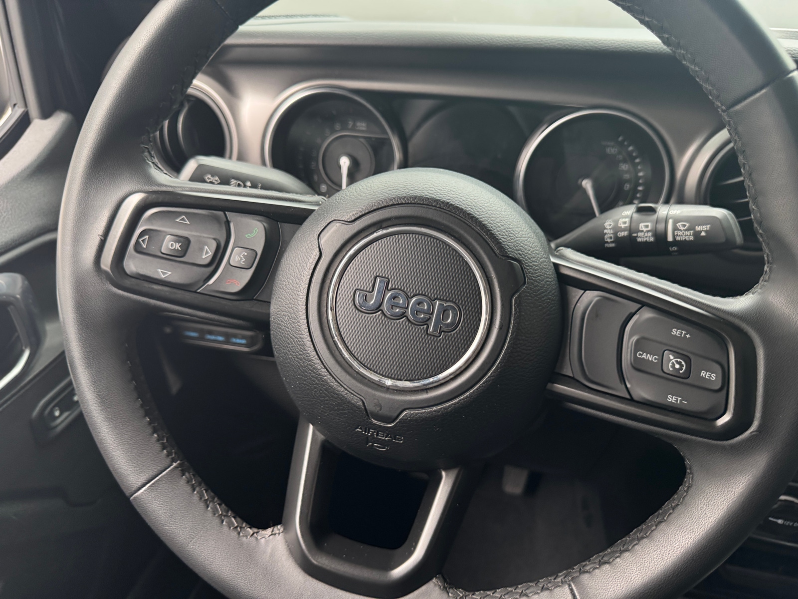 Thumbnail: 2023 Jeep Wrangler - 5