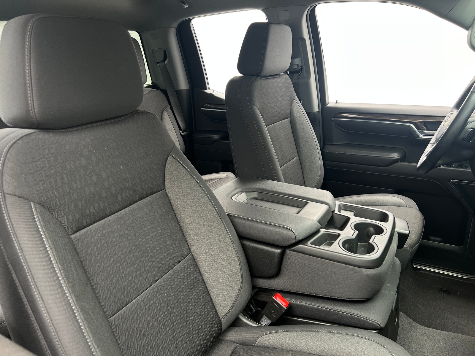 Thumbnail: 2024 Chevrolet Silverado 1500 - 2