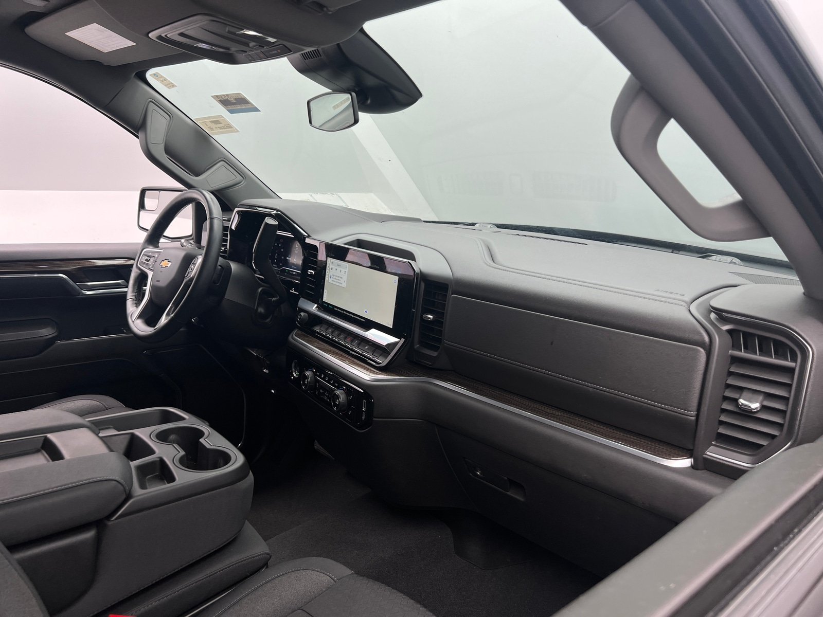 Thumbnail: 2024 Chevrolet Silverado 1500 - 3