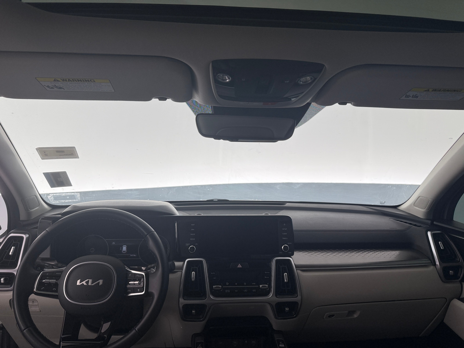 Thumbnail: 2024 Kia Sorento - 2