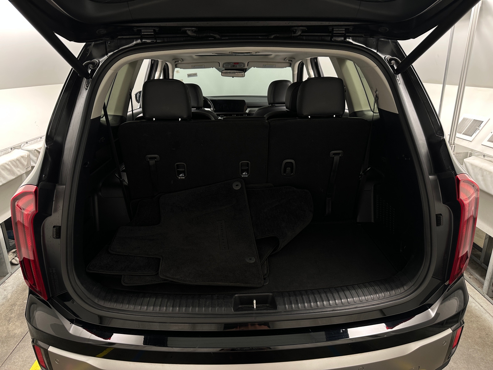 Thumbnail: 2025 Kia Telluride - 6