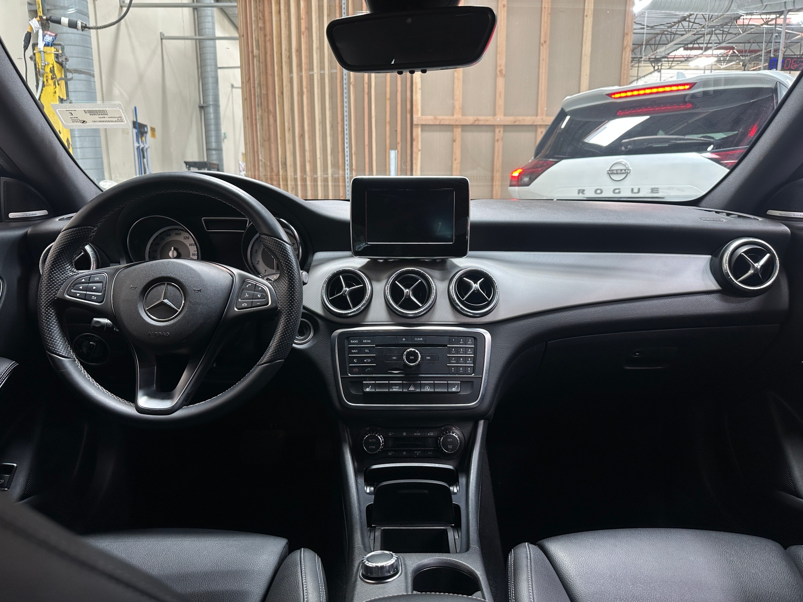 Thumbnail: 2016 Mercedes-Benz CLA - 2