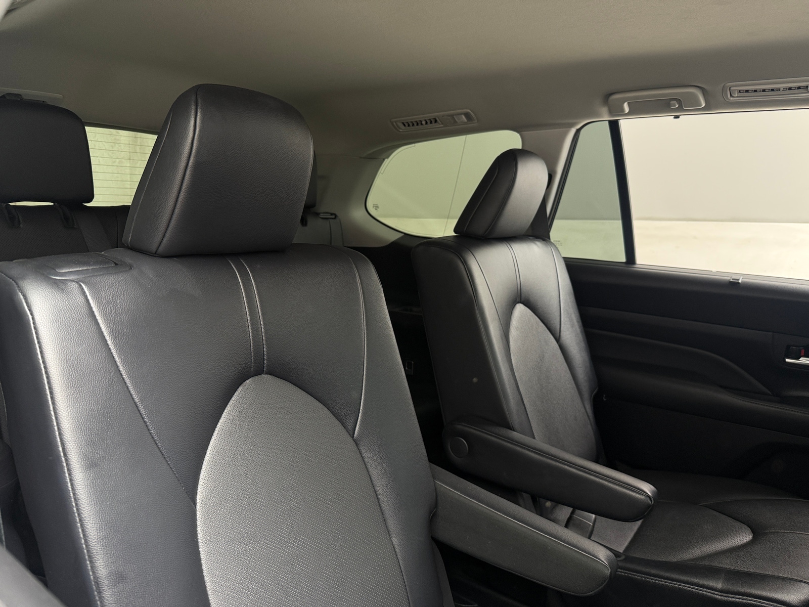 Thumbnail: 2024 Toyota Grand Highlander - 5
