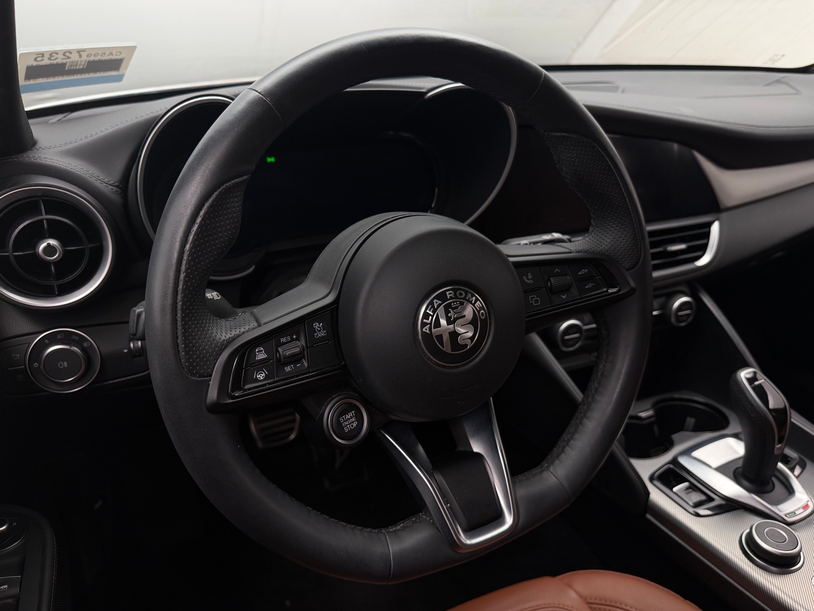 Thumbnail: 2024 Alfa Romeo Giulia - 4