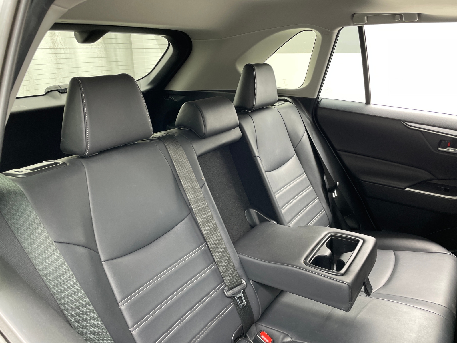 Thumbnail: 2021 Toyota RAV4 - 5