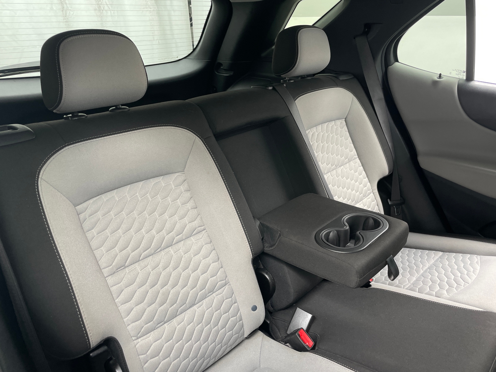 Thumbnail: 2021 Chevrolet Equinox - 6
