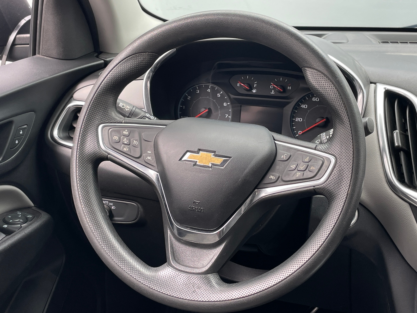Thumbnail: 2021 Chevrolet Equinox - 5