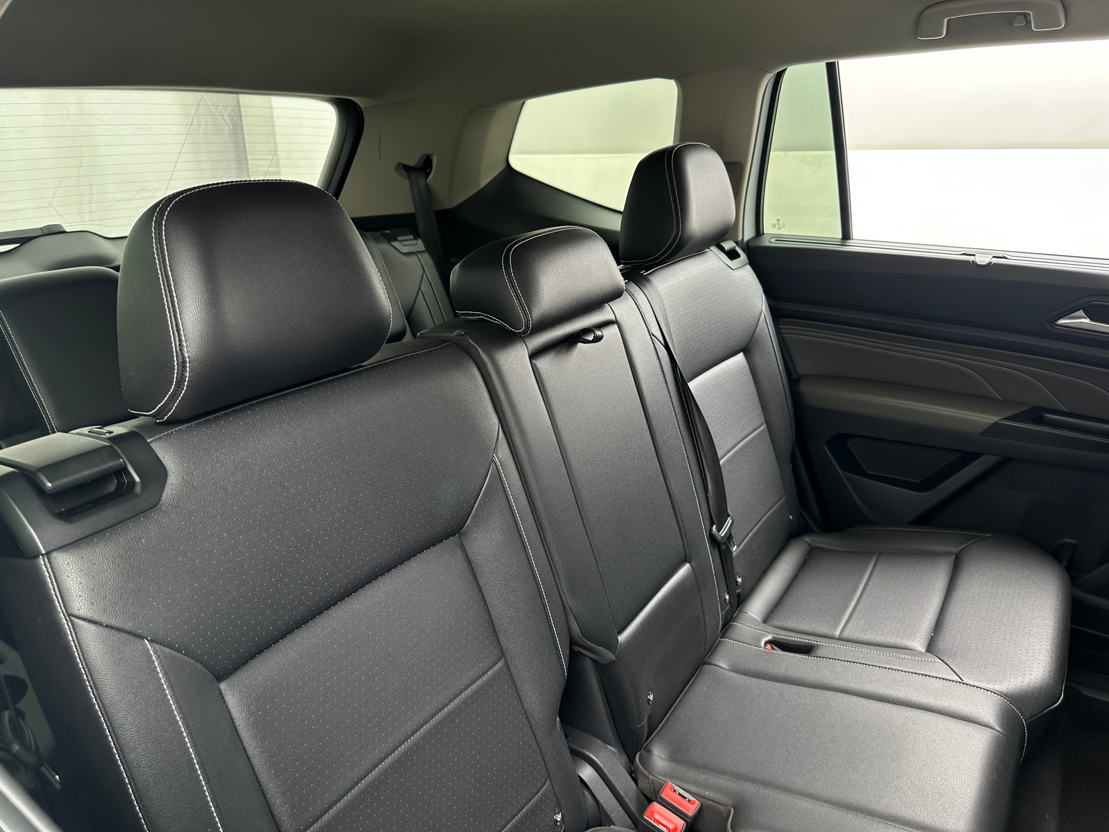 Thumbnail: 2021 Volkswagen Atlas - 5