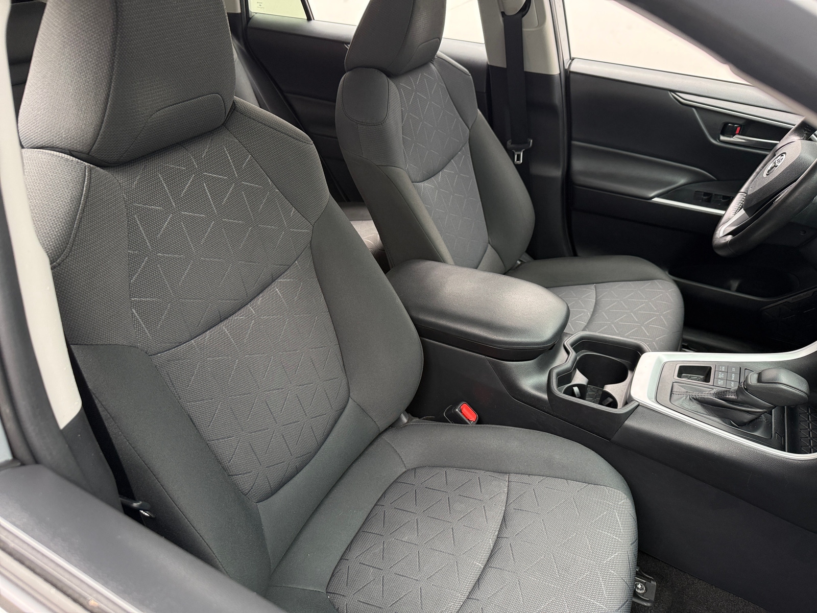Thumbnail: 2019 Toyota RAV4 - 2